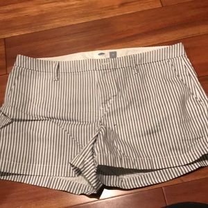 old navy shorts 3 FOR 25